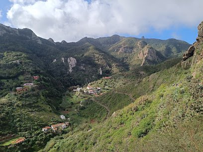 Zona de senderismo Roque del Pilón